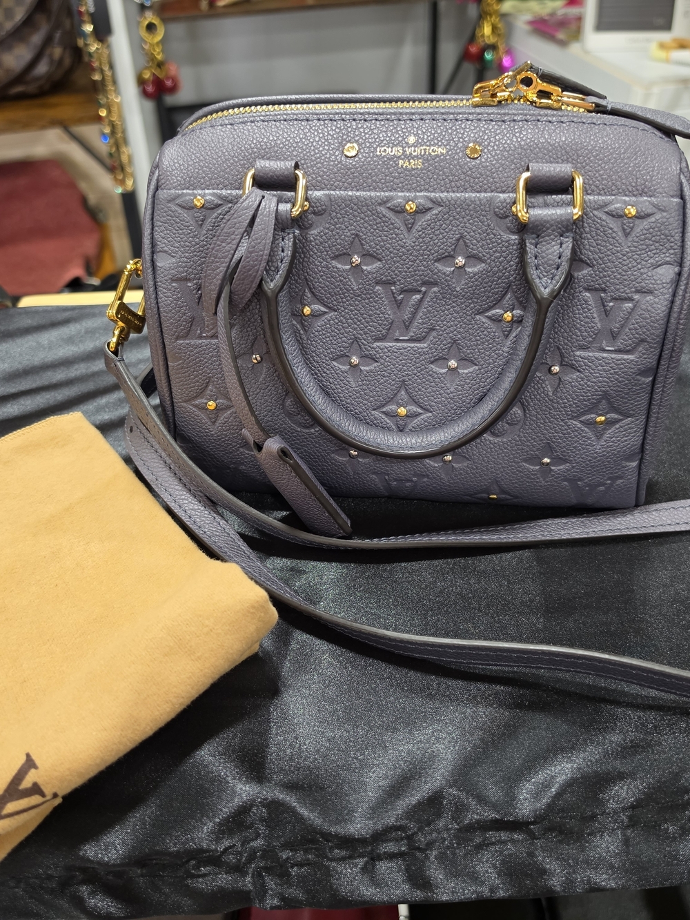 Louis Vuitton Studded Empriente Speedy 20 Bandouliere Limited Edition-Rare